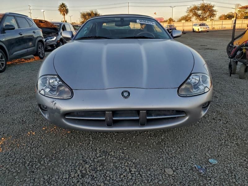 2000 Jaguar XK8