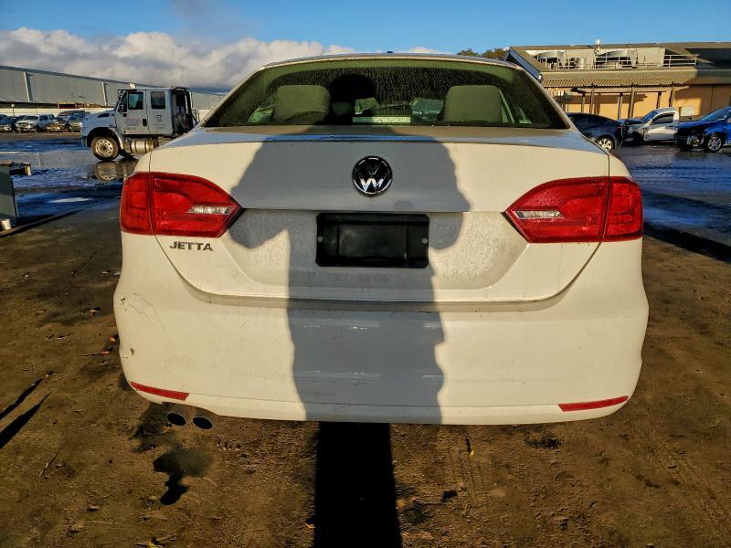 2013 Volkswagen Jetta Base