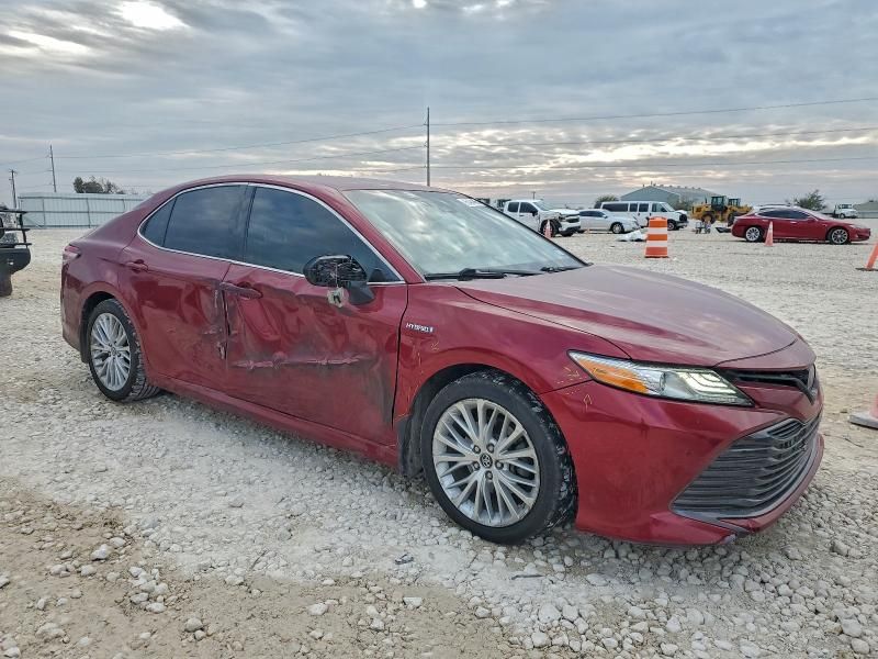 2018 Toyota Camry Hybrid
