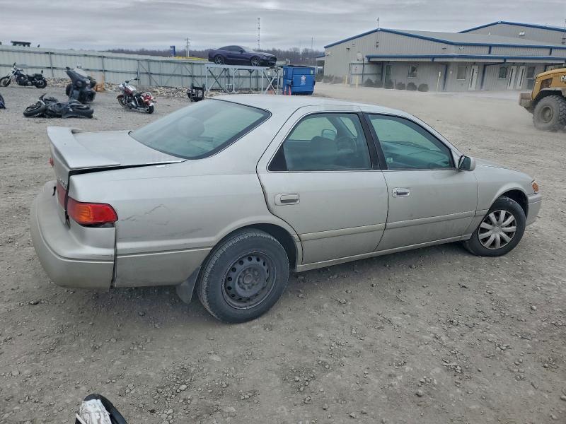 2000 Toyota Camry ce