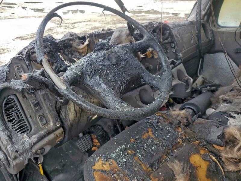 2016 Freightliner Business Class M2 BOX Truck