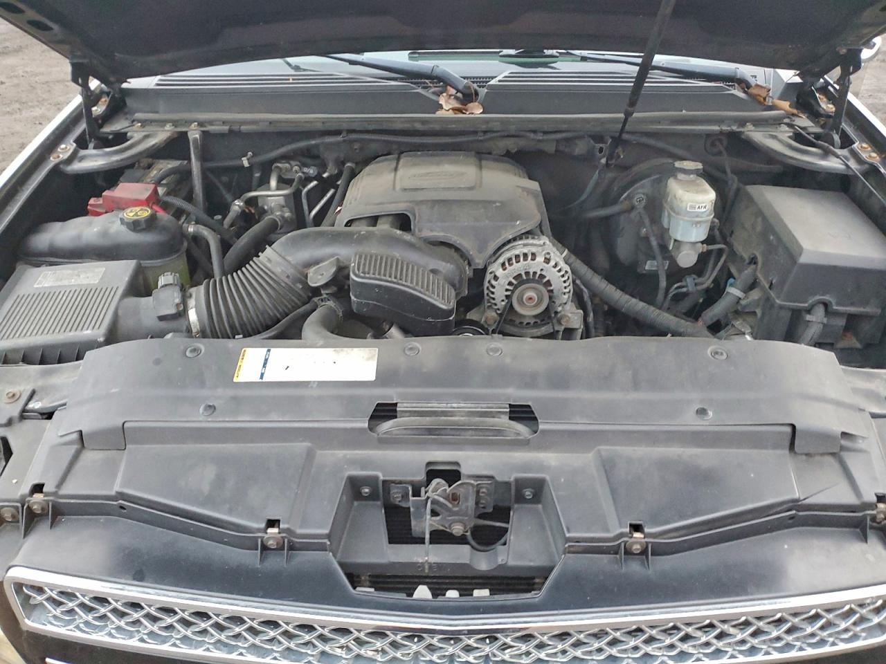 2011 Chevrolet Suburban K1500 ltz