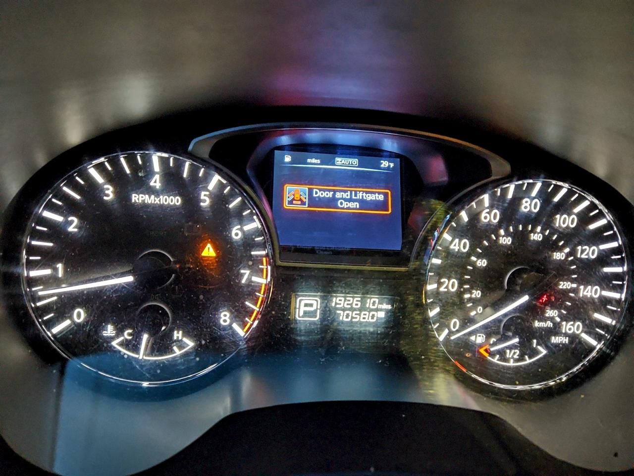 2014 Nissan Pathfinder s