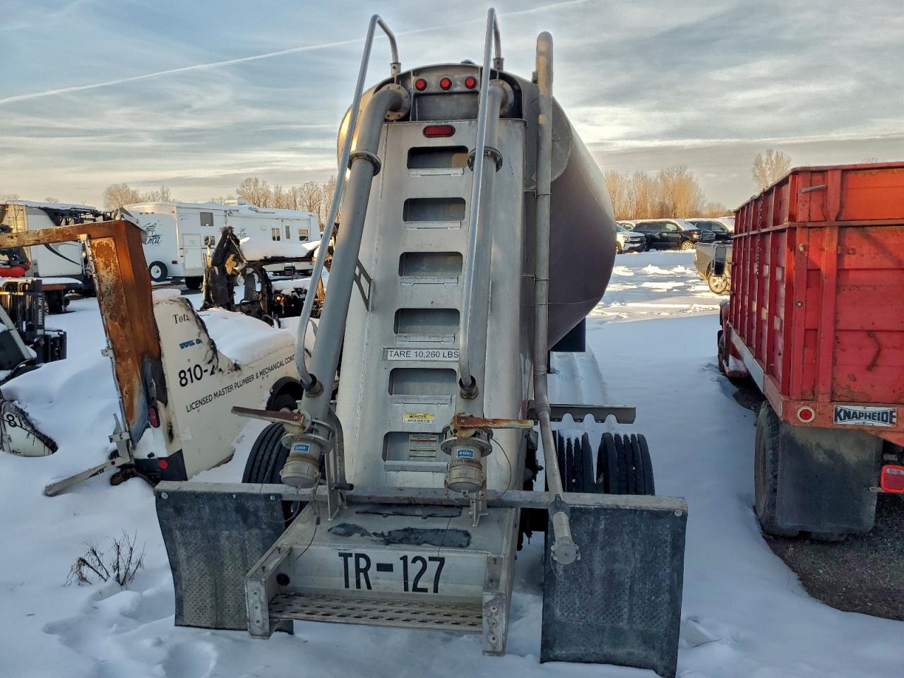 2012 MAC Pneumatic DRY Bulk Trailer