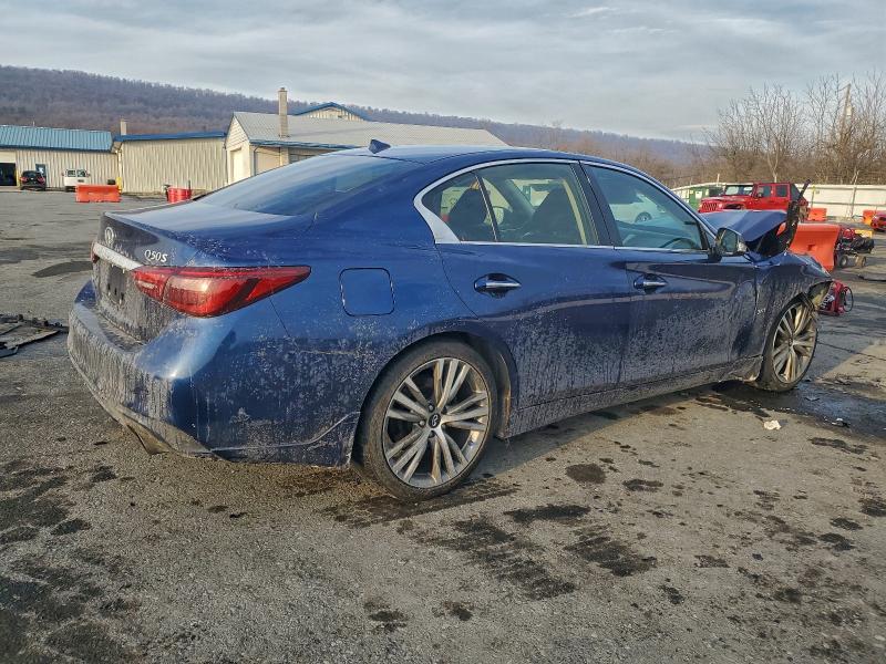 2018 Infinity Q50