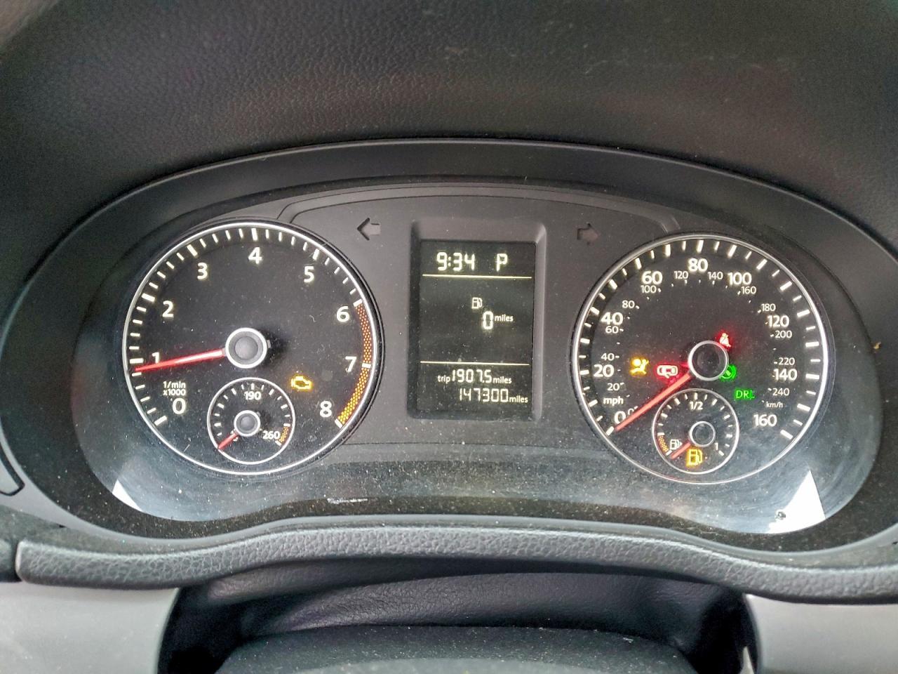 2014 Volkswagen Passat s