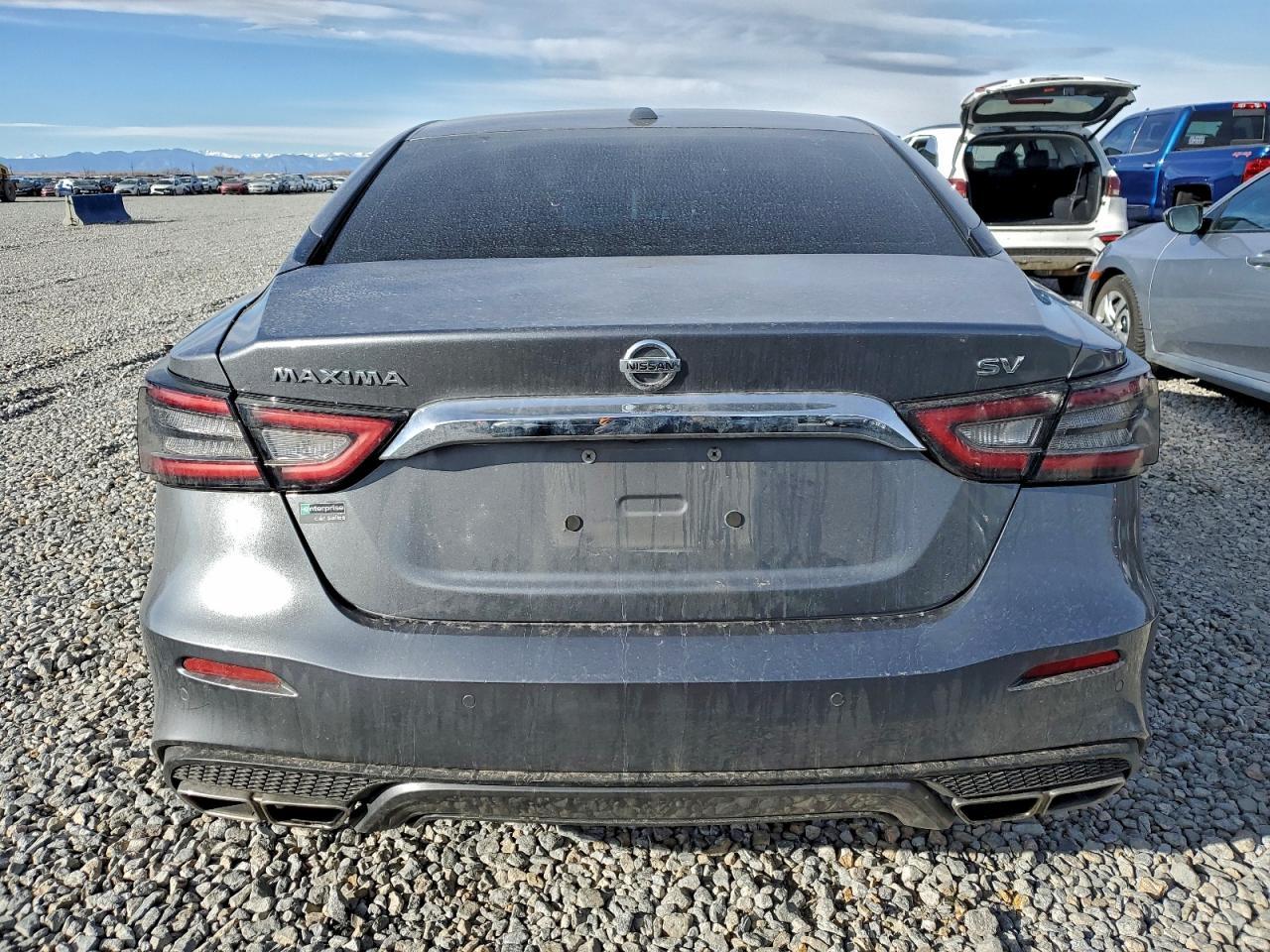 2021 Nissan Maxima sv