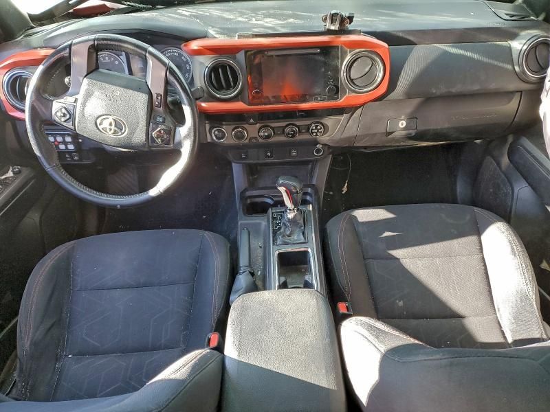 2017 Toyota Tacoma Double cab