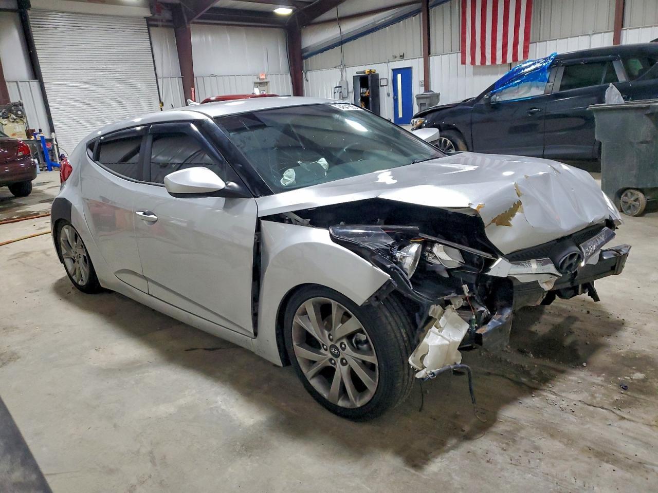 2016 Hyundai Veloster Base