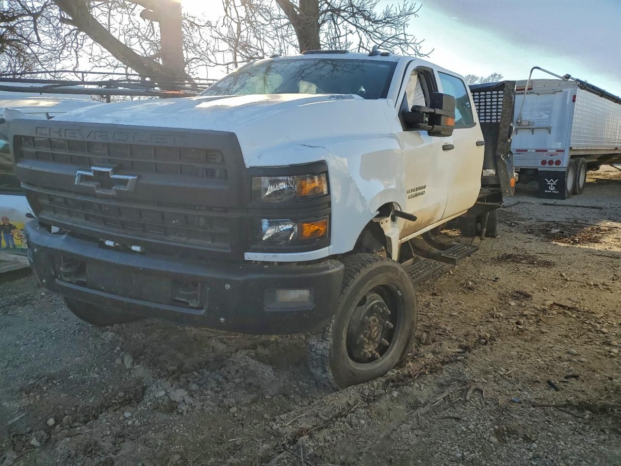2023 International GM515 Flatbed Truck