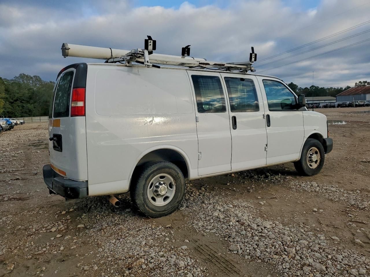 2013 Chevrolet Express 2500 Utility / Service Van
