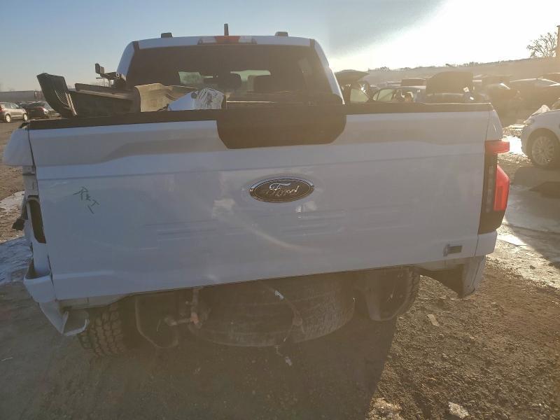 2022 Ford F150 Lightning pro