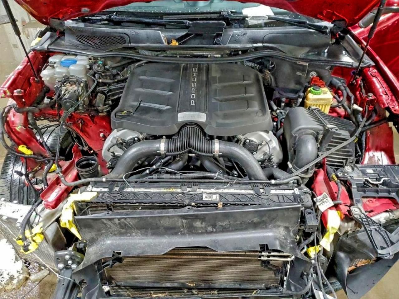 2018 Porsche Cayenne s