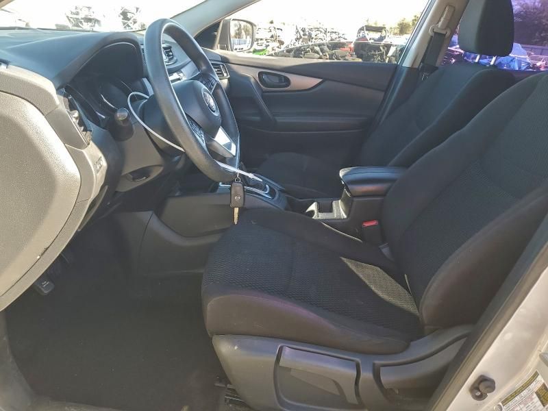 2020 Nissan Rogue Sport s