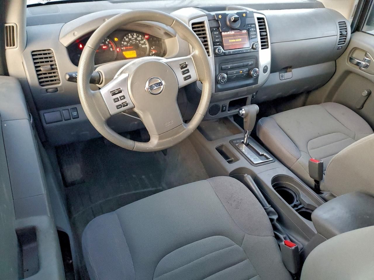 2017 Nissan Frontier s