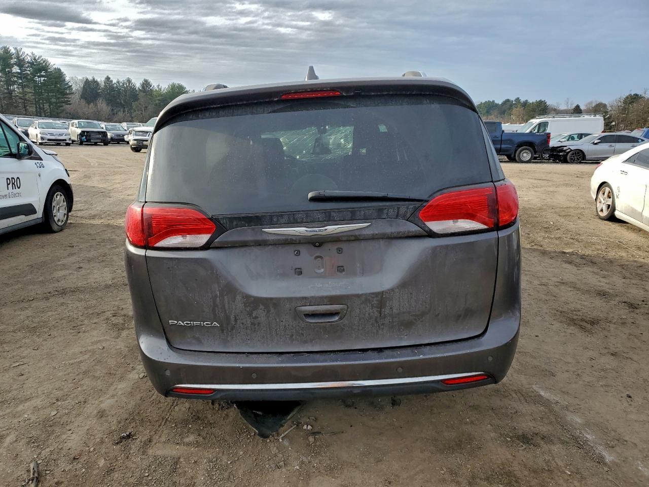 2017 Chrysler Pacifica Touring l Plus