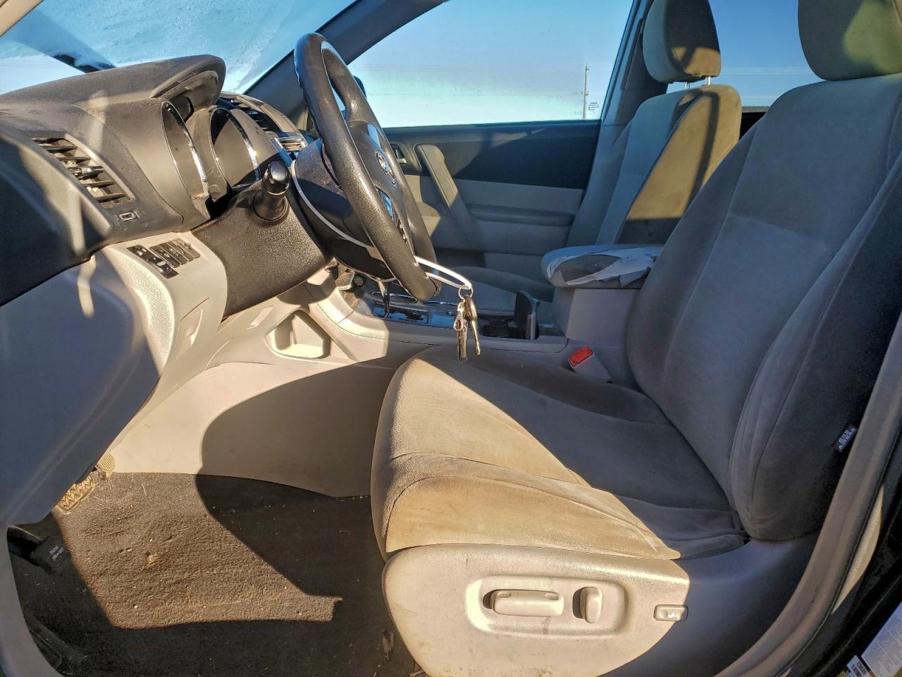 2013 Toyota Highlander Base