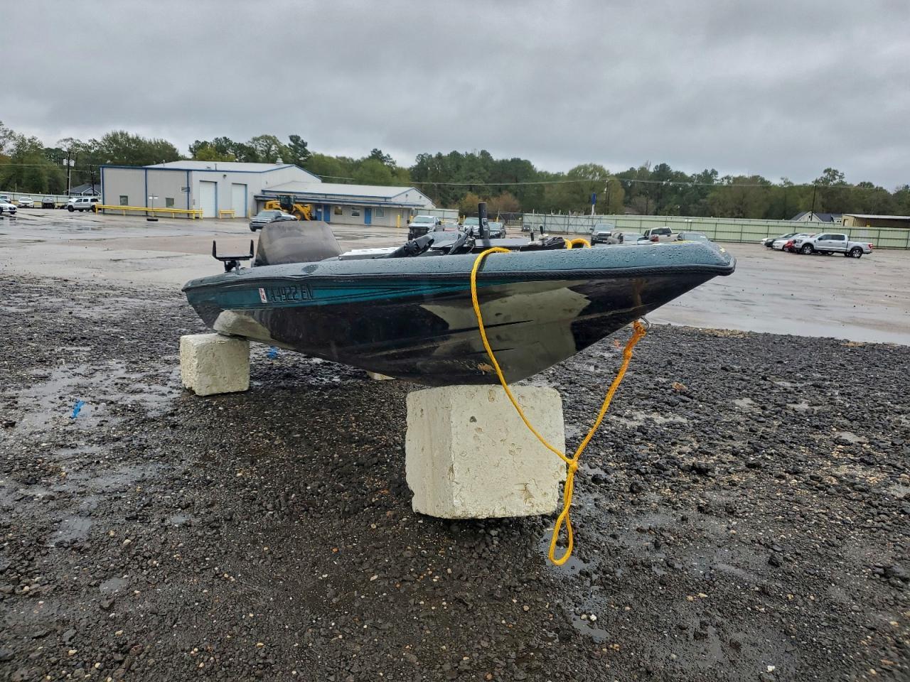 1995 Champion Boat