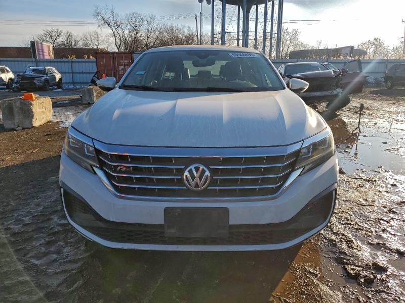2020 Volkswagen Passat R-line