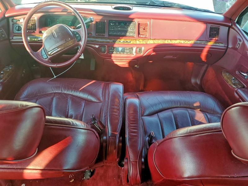 1995 Lincoln Town car Executive