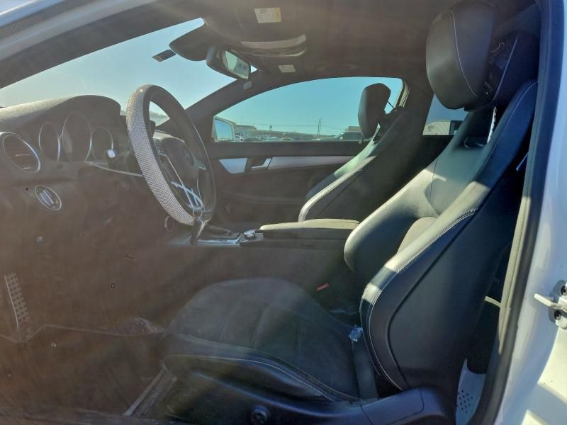 2015 Mercedes-Benz C 250