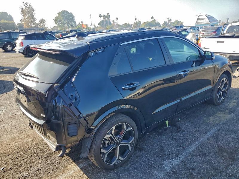 2023 KIA Niro sx