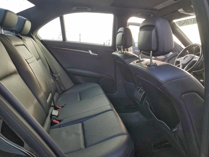 2014 Mercedes-Benz C 250