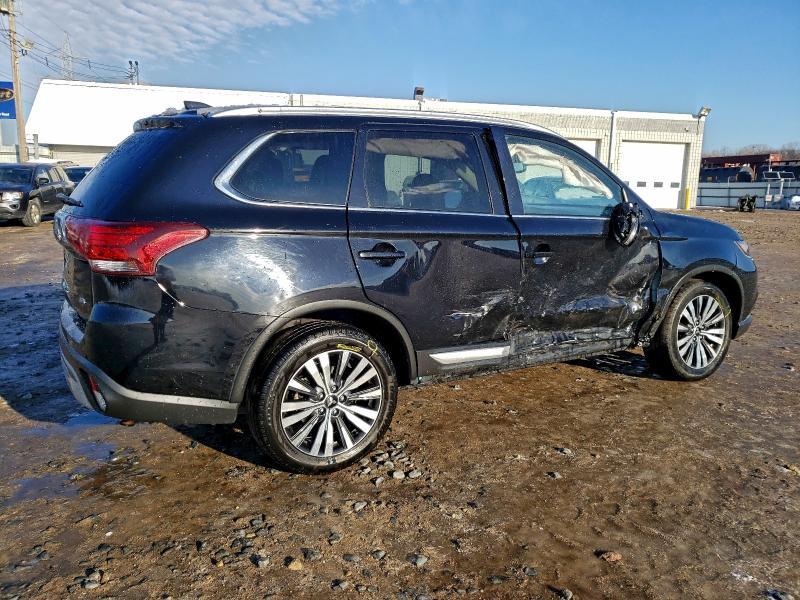 2020 Mitsubishi Outlander se