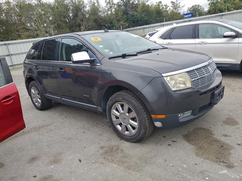 2007 Lincoln Townhouse MKS