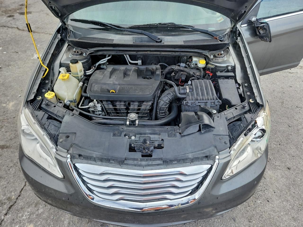 2013 Chrysler 200 Touring