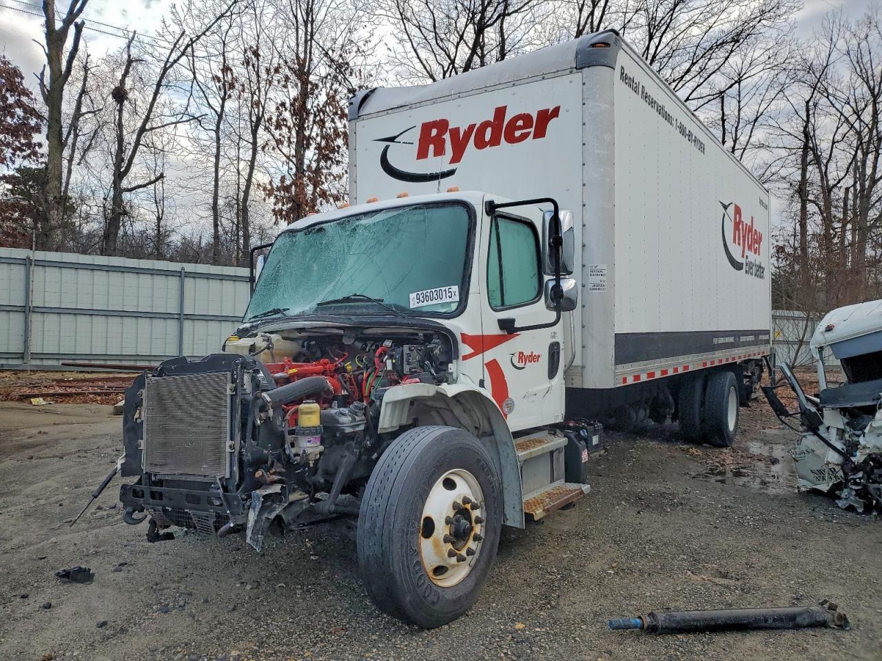 2021 Freigliner 2021 Freightliner Business Class M2 BOX Truck