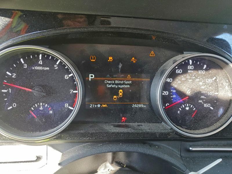 2023 KIA Carnival ex