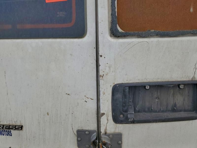 2017 Chevrolet Express 2500 Delivery van