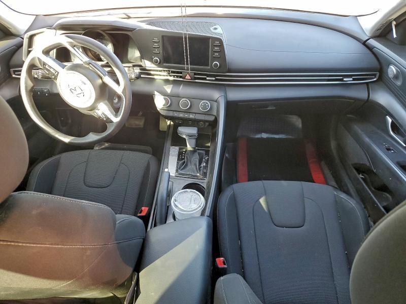 2023 Hyundai Elantra se
