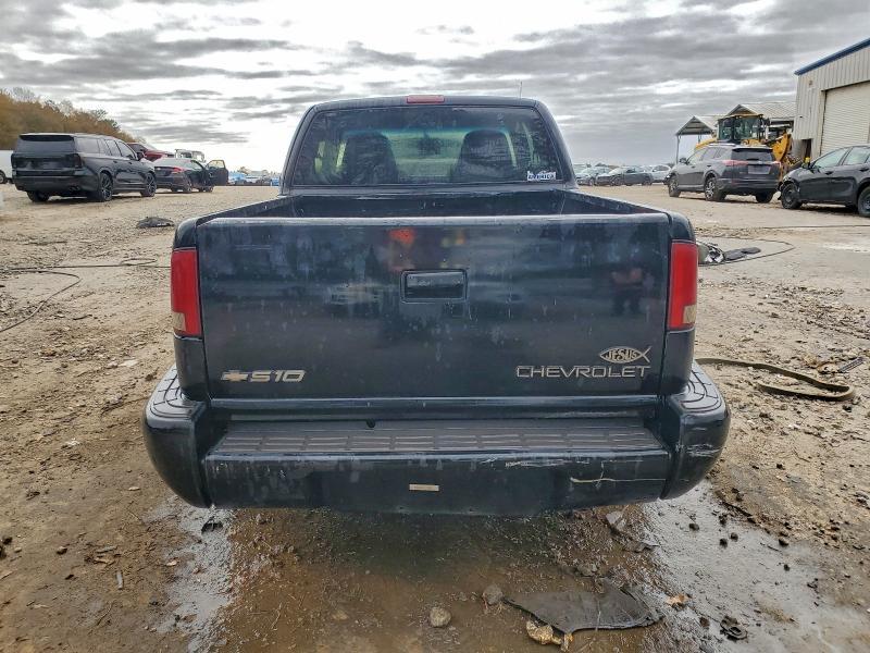 2001 Chevrolet S Truck S10