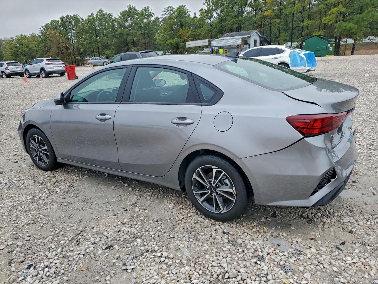 2024 KIA Forte lx