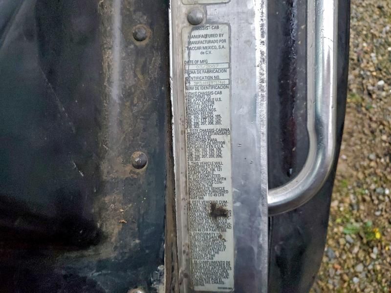 2007 Peterbilt 320 Refuse Truck