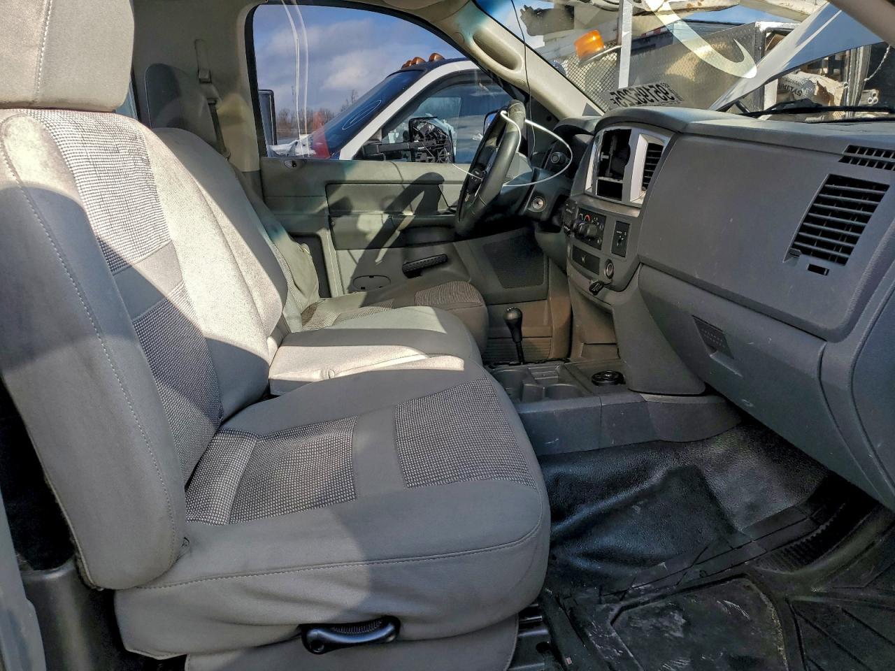 2010 Dodge RAM Rollback Truck