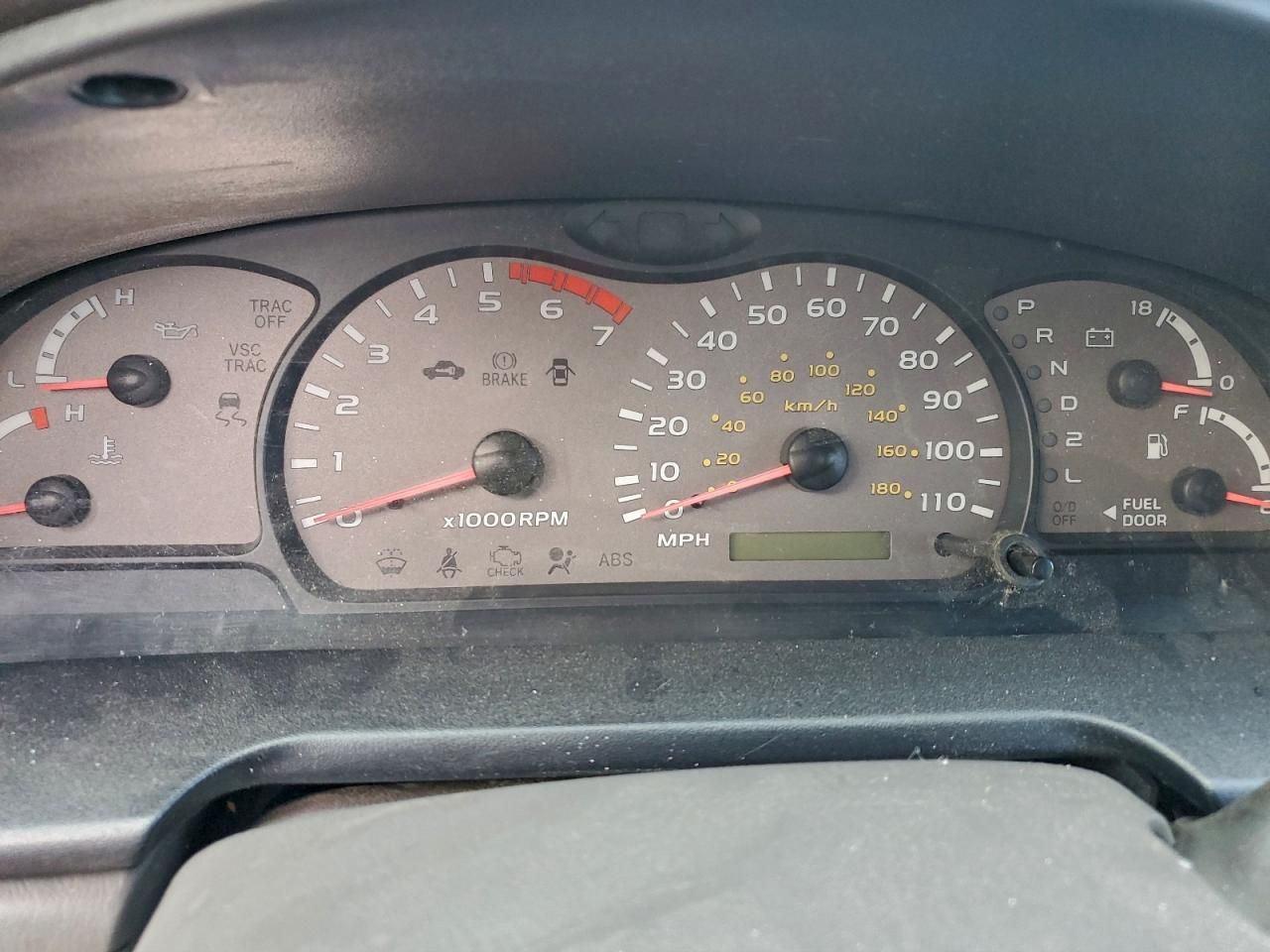 2003 Toyota Sequoia SR5