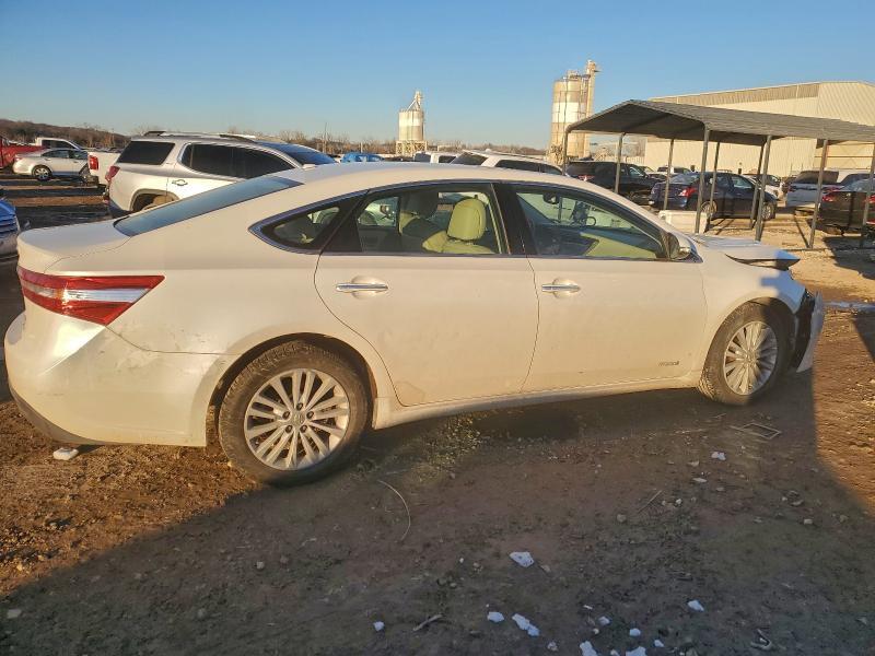 2013 Toyota Avalon Hybrid