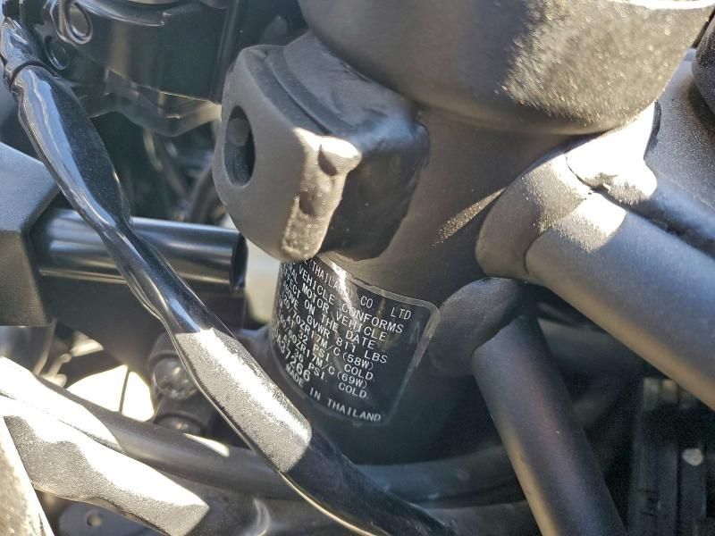 2025 Kawasaki ZX400 P