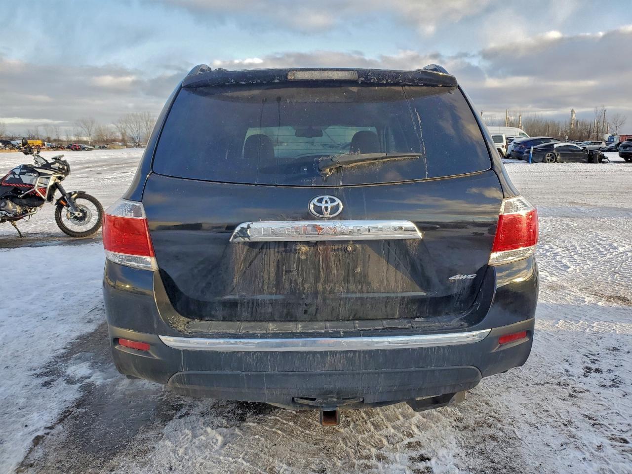 2013 Toyota Highlander Base