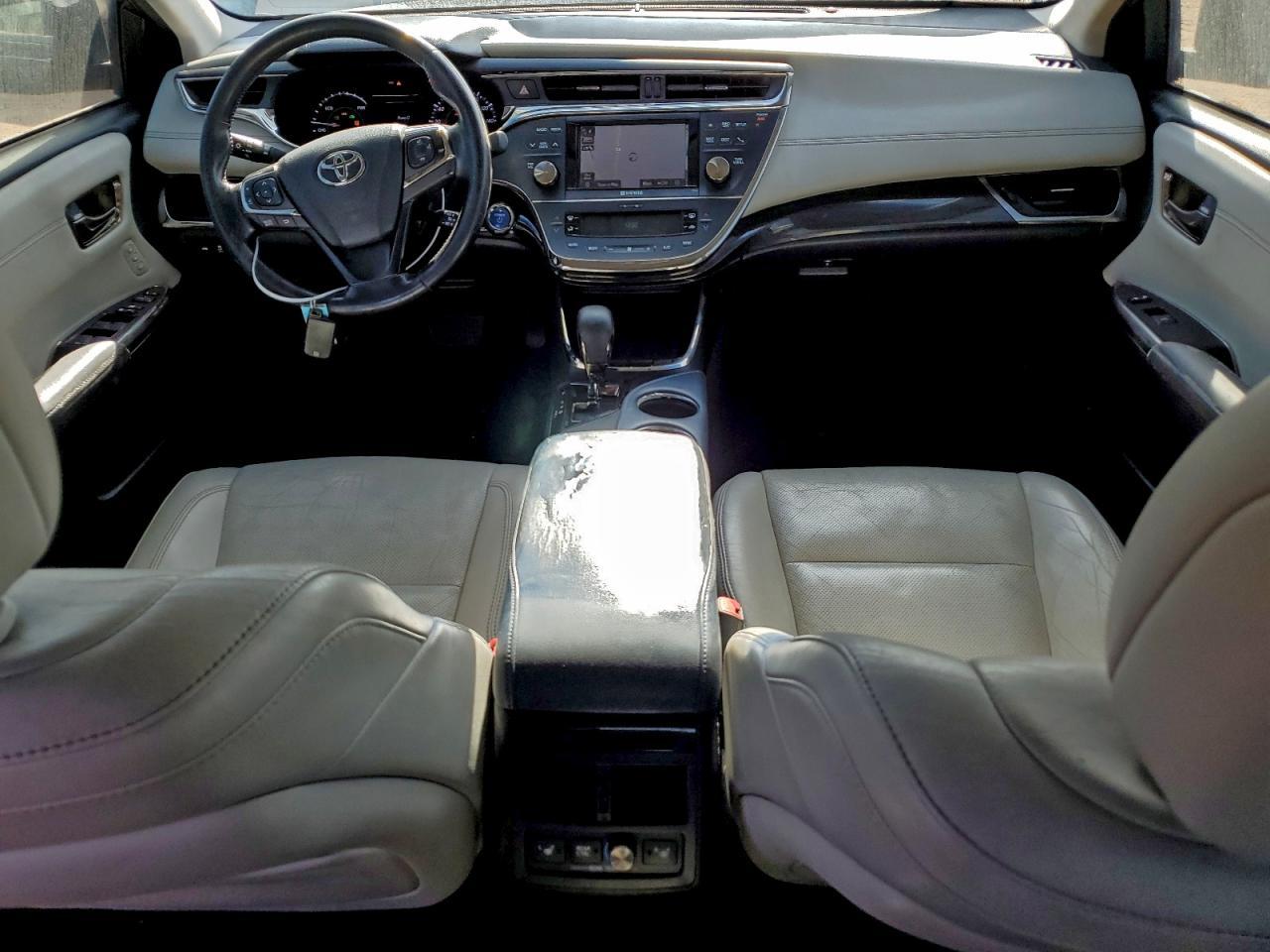 2013 Toyota Avalon Hybrid