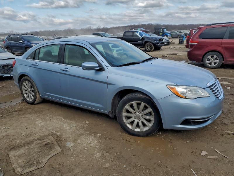2014 Chrysler 200 Touring