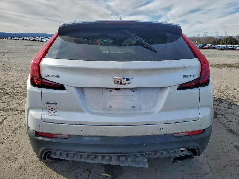 2019 Cadillac XT4 Premium Luxury