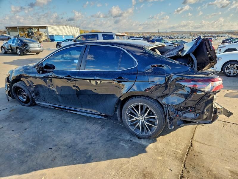 2021 Toyota Camry se