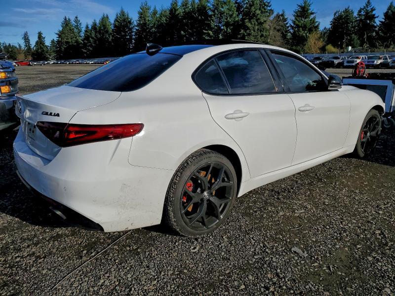 2020 Alfa Romeo Giulia