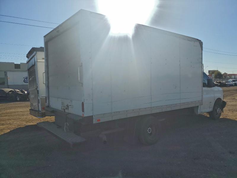 2019 GMC Savana CUT-BOX Truck