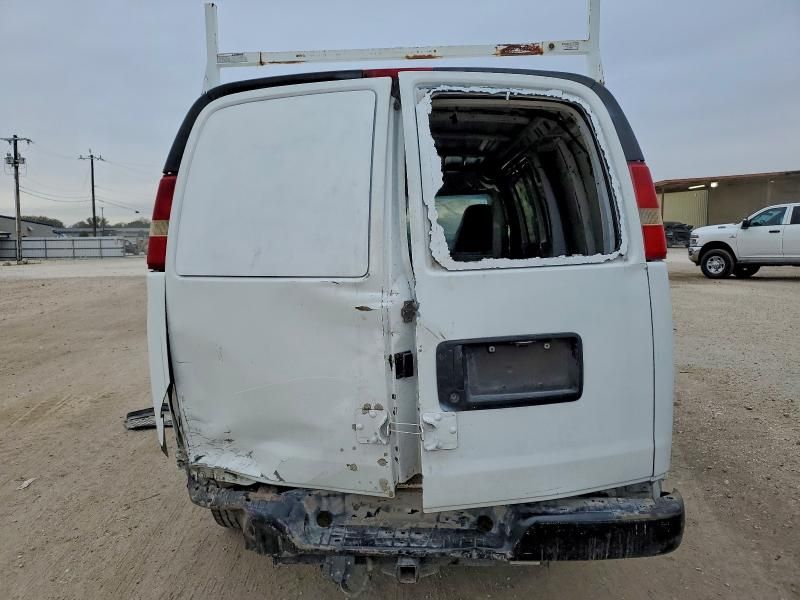 2009 Chevrolet Express G2500 Delivery van