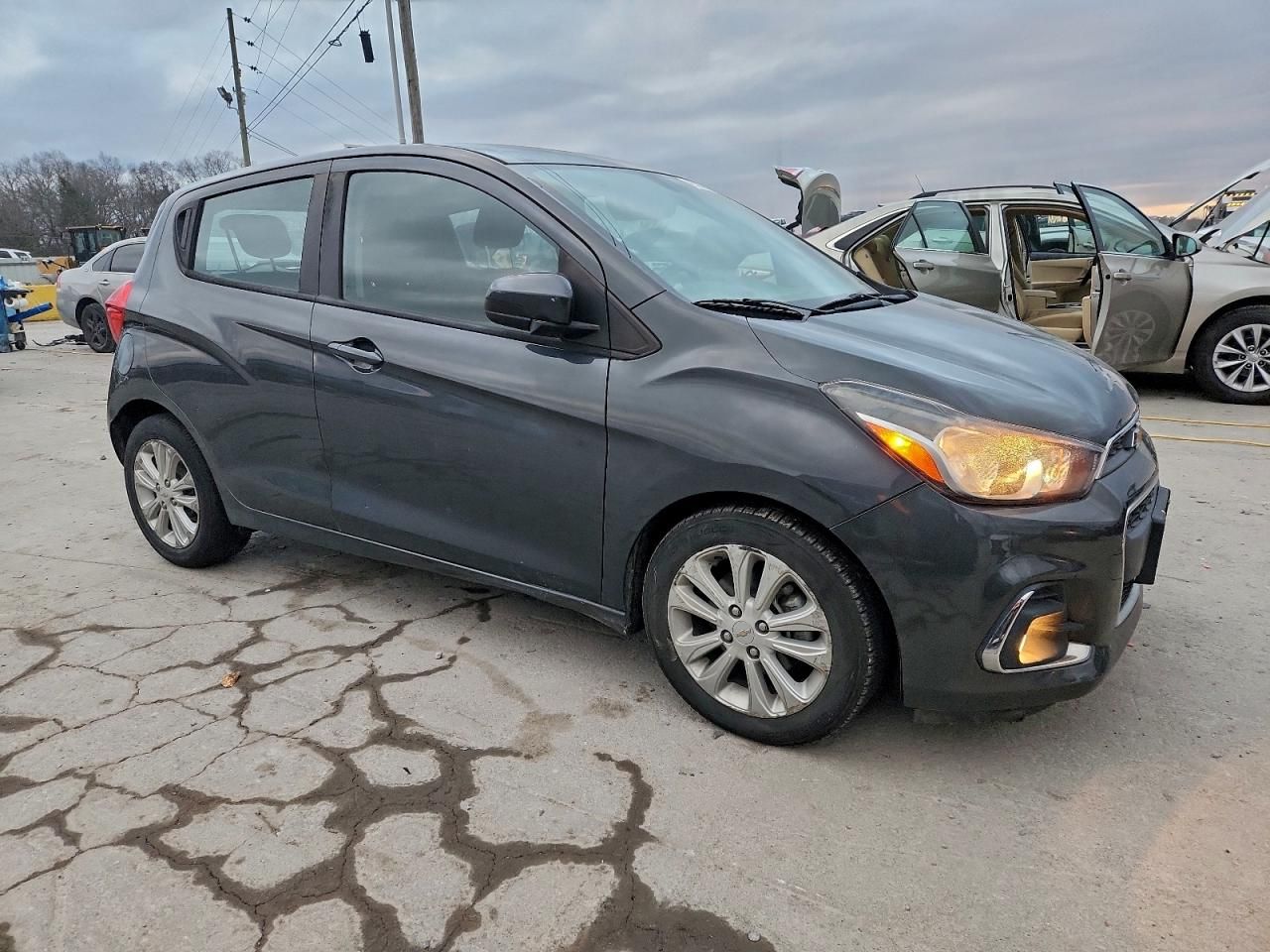 2017 Chevrolet Spark 1LT